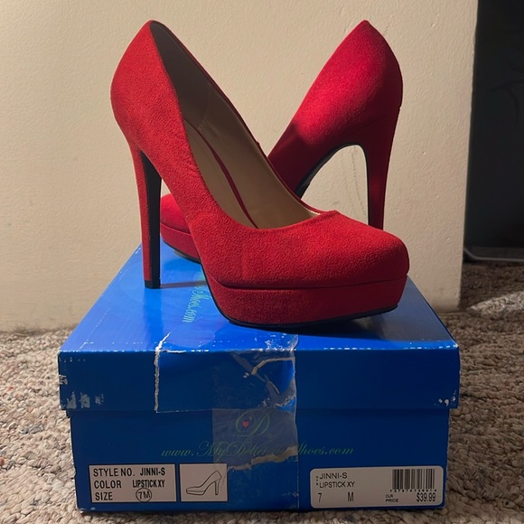 Delicious Shoes - Red Heels